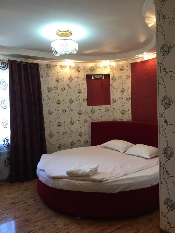 Rise Hotel Алматы Экстерьер фото