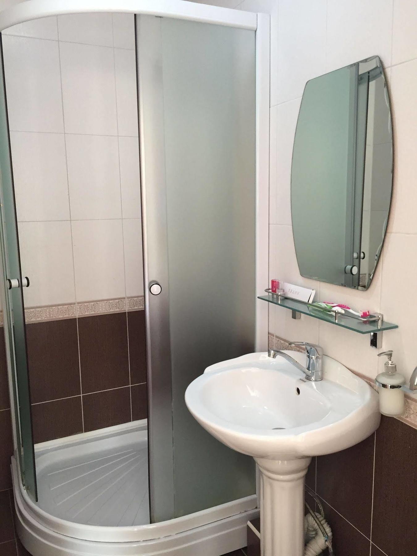 Rise Hotel Алматы Экстерьер фото