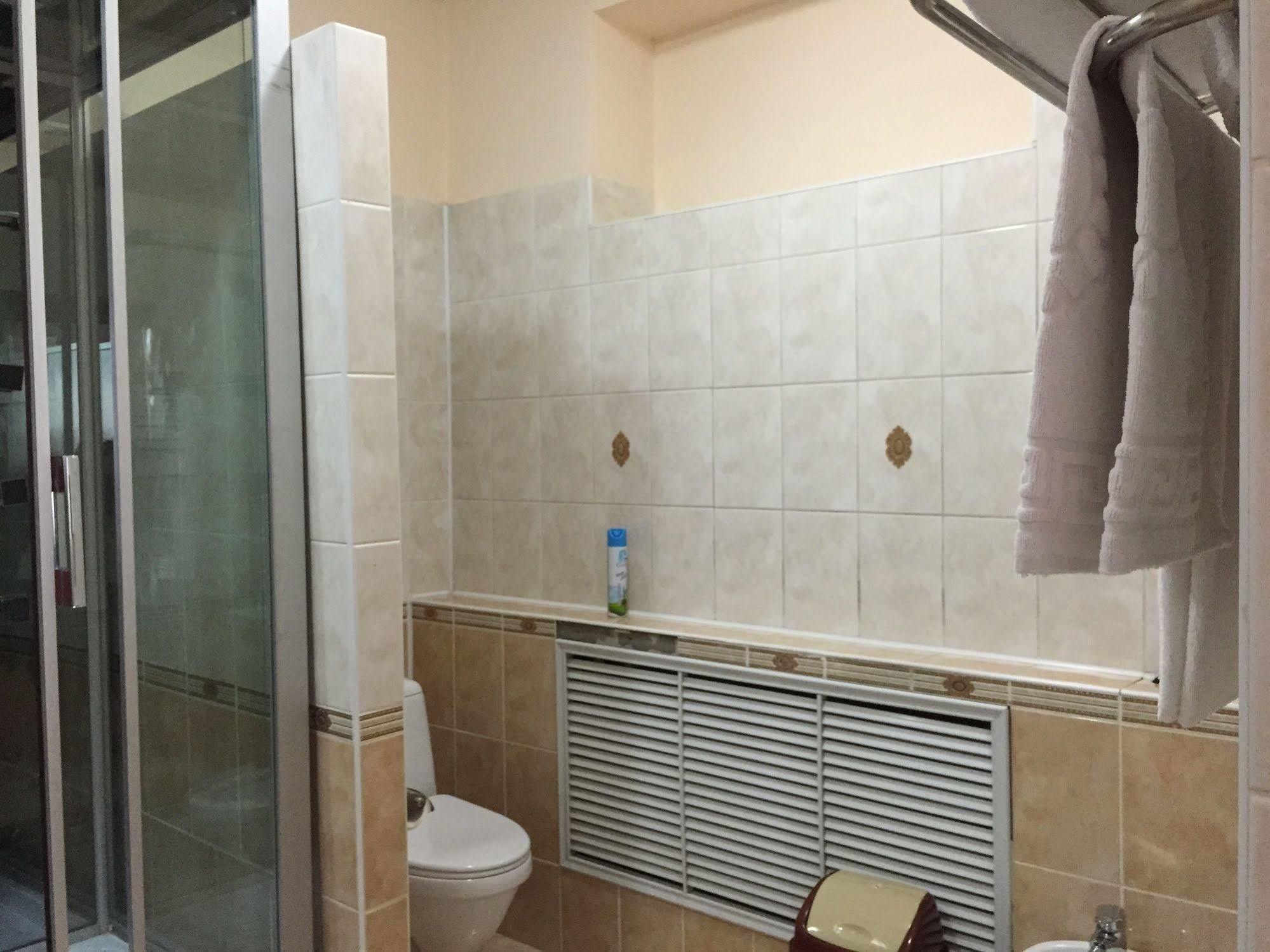Rise Hotel Алматы Экстерьер фото
